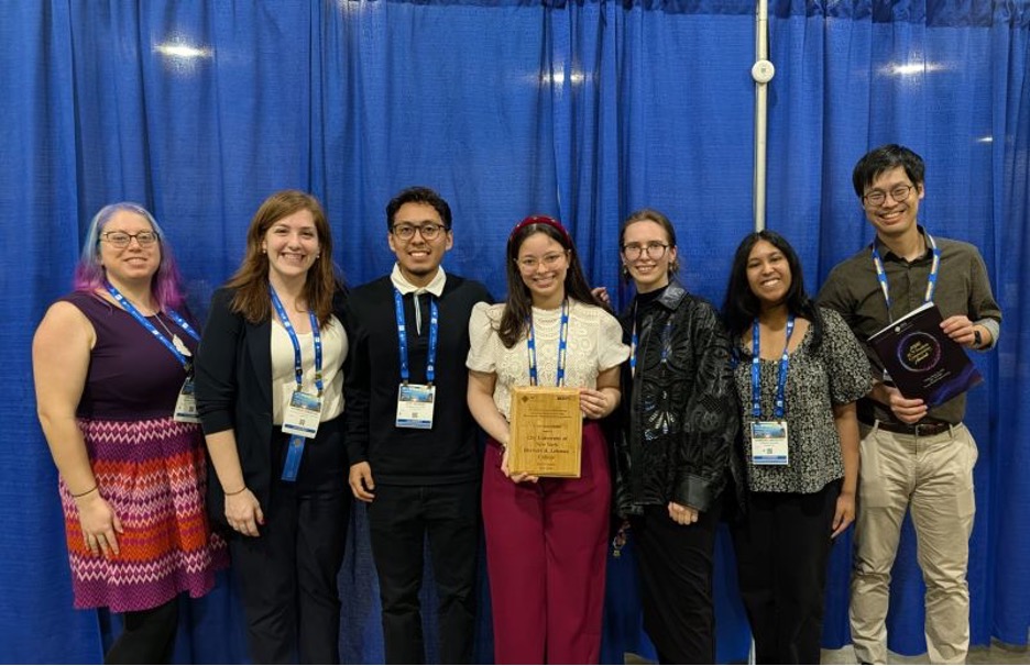 Chemistry faculty Melissa Deri and Patricia Gonzales Periche (left) and Chun-I Wang (right) with Chemistry Club alumni Emy Vasquez, Levi Vazquez, and members Iryna Tomarova and Sameena Arahchi at the 2026 American Chemical Society meeting.