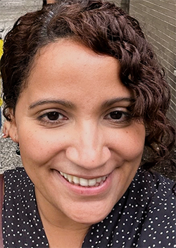 Jenny Landsman Headshot