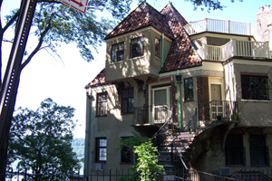 Villa Charlotte Brontë thumb